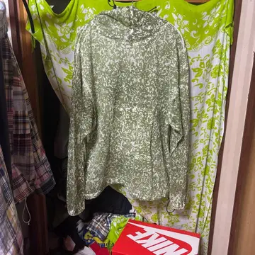 geek out store MESH HEAT REACTIVE HOODIE