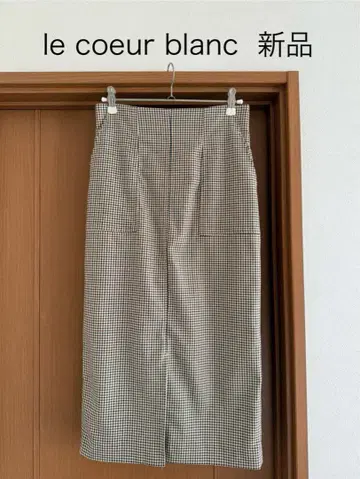[ 새상품 미사용 ] le coeur blanc 타이트 스커트