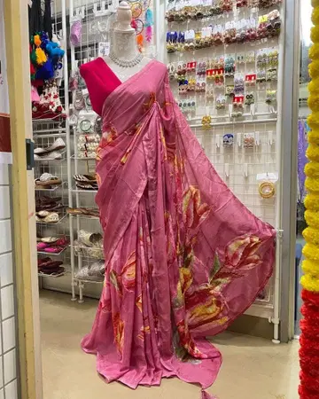 디자이너 사리 (Designer Saree)