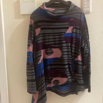 센소유니코 지우 스트라이프 도트 무늬 긴팔 니트 40 사이즈