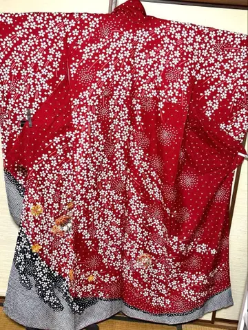 빨간색 벚꽃 후리소데 기장 156