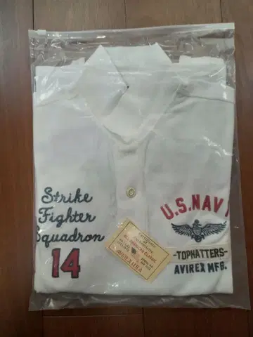 AVIREX 반팔 피케 셔츠