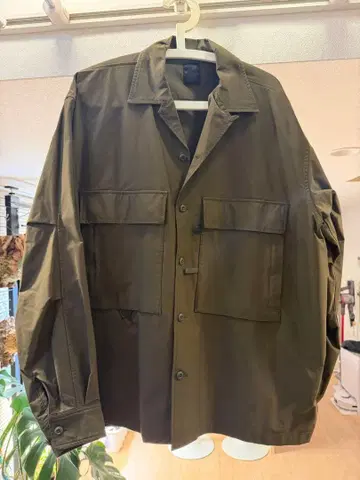 다이와 피어 39 오픈 카라 셔츠