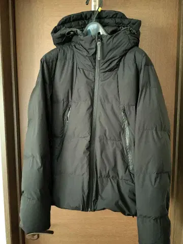 워크맨 [ 리페어 테크 워셔블 퓨전 다운 후디 ] 블랙