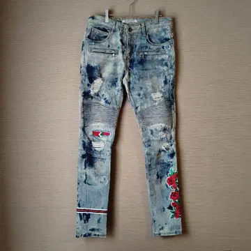 [ 00s y2k ] EMBELLISH 로즈 자수 바이커 데님