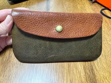 Bleu Bleuet 장지갑 브라운과 올리브 그린