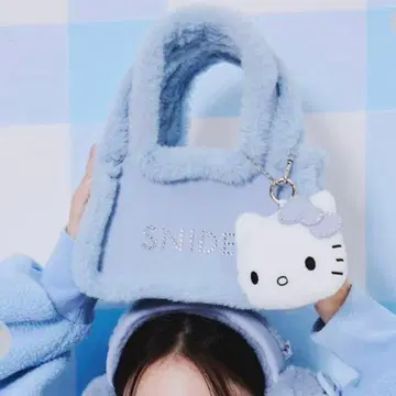 미개봉 신상 SNIDEL [ HELLO KITTY ] 백 LBLU