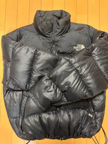 THE NORTH FACE 블랙 다운 자켓