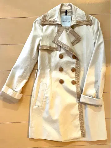 Moncler 더블 브레스트 트렌치코트