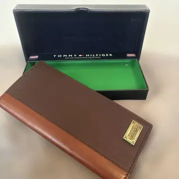 TOMMY HILFIGE 장지갑 미사용 새상품