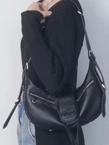 더블 지퍼 숄더백