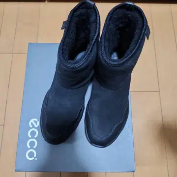 ECCO 블랙 어그 부츠 35