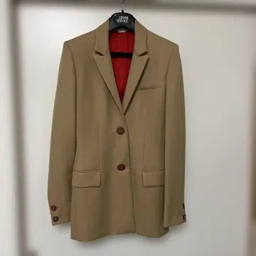 베이지 테일러드 자켓