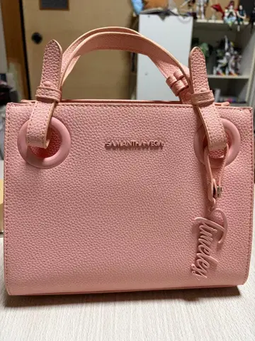 사만다 베가 핑크 핸드백