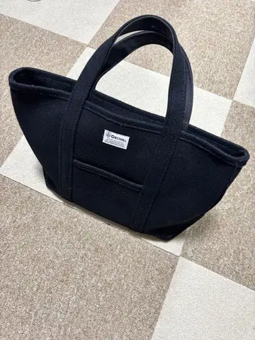 ORCIVAL 블랙 토트백