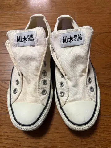 컨버스 슬립온 끈 없는 화이트 24.0cm