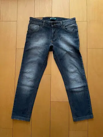 다크 블루 슬림 핏 스트레치 데님