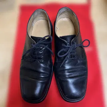 BALLY 블랙 드레스 슈즈 7.5E