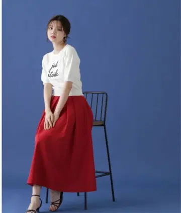 proportion 빨간색 플레어 스커트