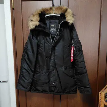 Alpha Industries 밀리터리 자켓 X-LARGE