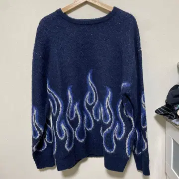 7 gauge fire shaggy crew neck 니트
