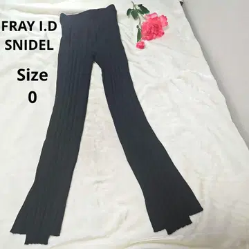 [  FRAY I.D SNIDEL ] 블랙 니트 팬츠 사이즈0