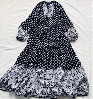 새상품급 슬로브 이에나 원피스 인도 패널 패턴 롱 티어드