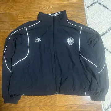 Umbro 블랙 나일론 자켓