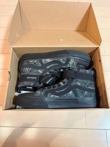 VANS RAEBURN SK8-Hi GTX VR3