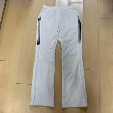 새상품급 adidas 여성용 골프 방풍 방한 팬츠 L/G 화이트