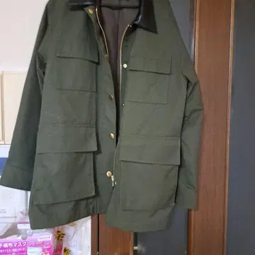 밀라 오웬 점퍼