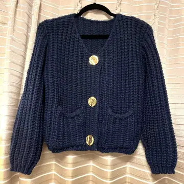 미사용 새상품 네이비 로우게이지 니트 가디건