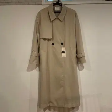베이지 더블 브레스트 트렌치코트 S 사이즈