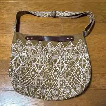 미나 페르호넨 심포니 핸드메이드 백