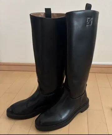 H&M 블랙 합성 피혁 롱 부츠