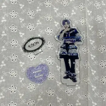 #러브시크 아크릴 스탠드 유손