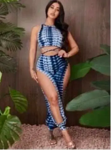 SHEIN 타이 다이 크롭 탑과 슬릿 팬츠 세트