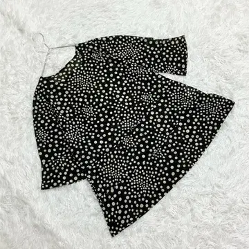 [크리스찬 오자르 리베르테] (15) 도트 7부 기장 블라우스 빅