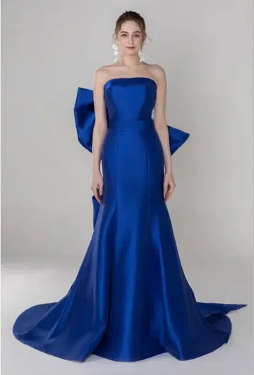 코코멜로디 백 리본 웨딩드레스