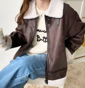 moment+ 무스탕 자켓 브라운