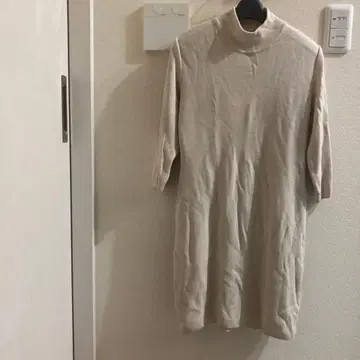 FOXEY 터틀넥 니트 40 베이지