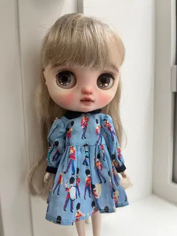 인기 작가님 커스텀 미디 브라이스