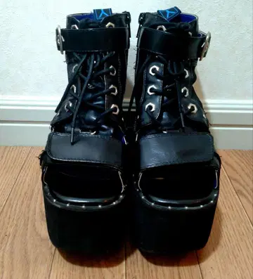 YOSUKE 통굽 샌들