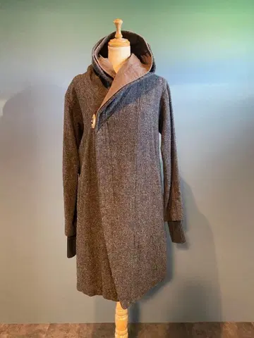 후드 부착 헤링본 코트