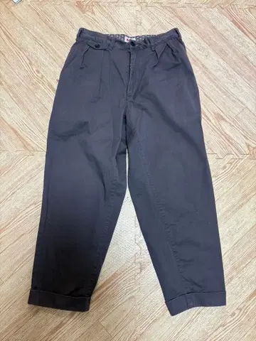 BEAMS JAPAN 2 플리츠 치노