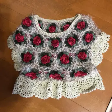 플라워 모티브 니트 베스트