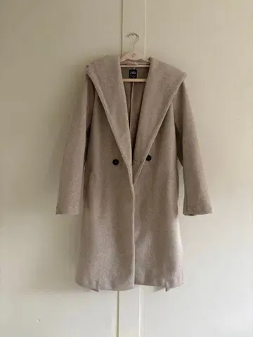ZARA 후드 부착 베이지 롱 코트