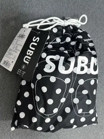 SUBU 도트 샌들 22-23.5