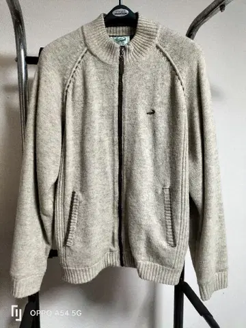 집업 니트 스웨터