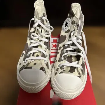 [ 미사용 새상품 ] Converse All Star 카우 패턴 하이컷